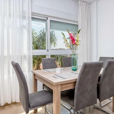Wintowinrentals Location, Beach, Pool & Parking * Rincon de la Victoria